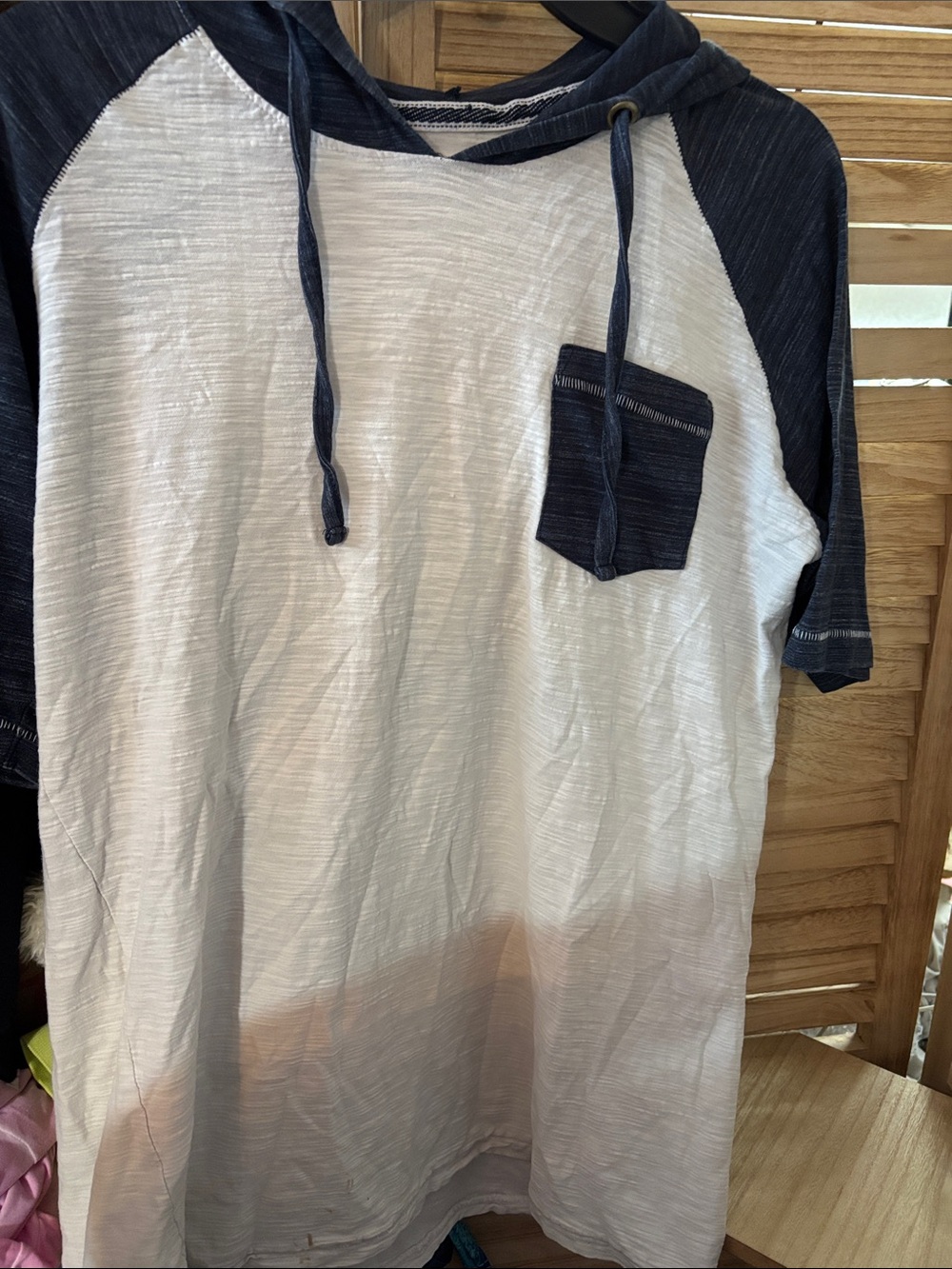 Short-Sleeve Burnout Hooded Raglan Shirt with Navy Accents Large